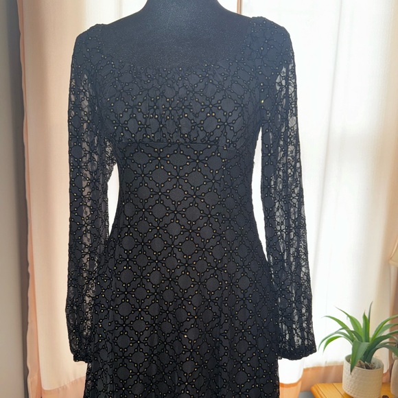 Lily Rose Black Ruffled Sheath Dress - Picture 7 of 7